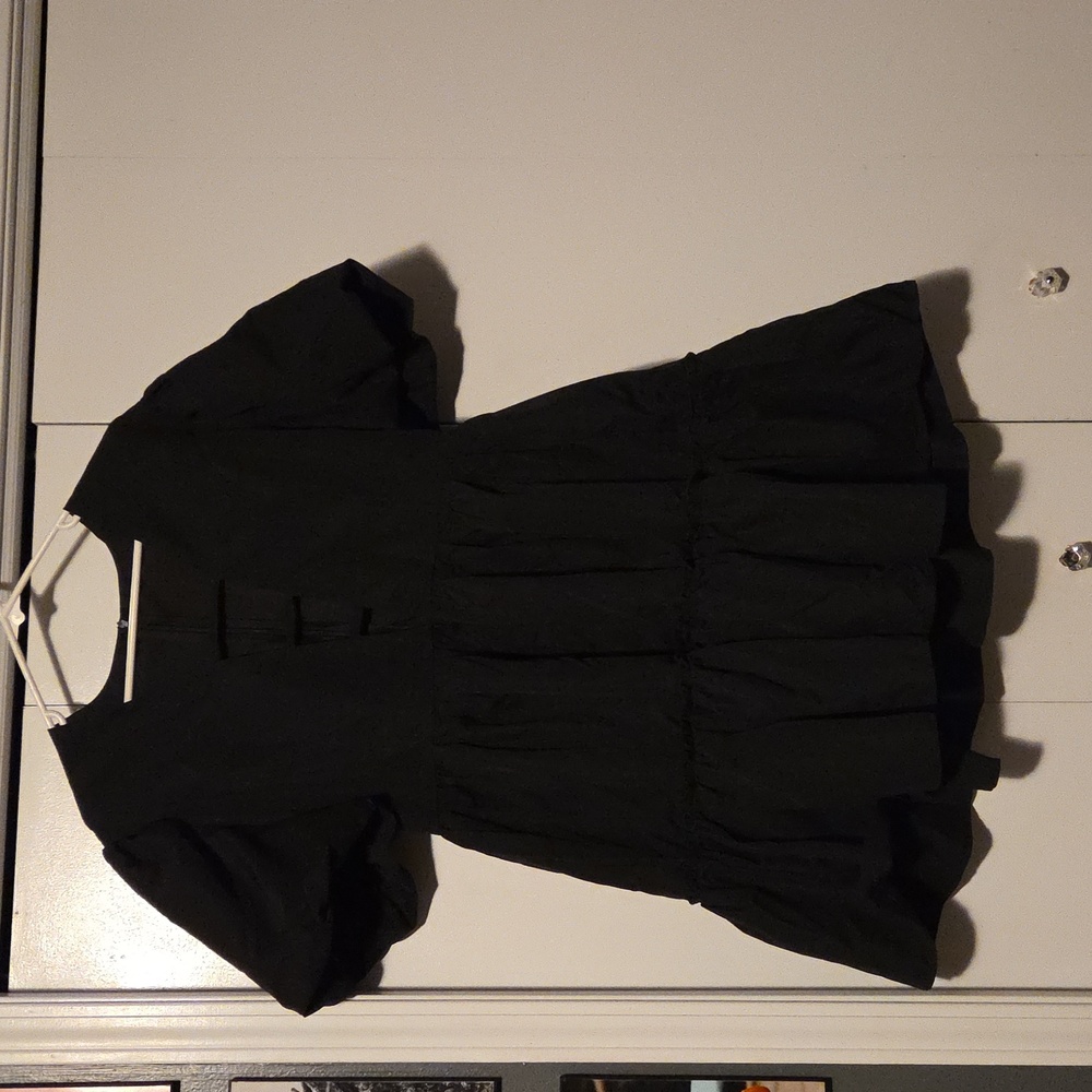 Austen - Cottage Core Bubble Party Dress with Cut Out Neckline - Picture 6 of 8